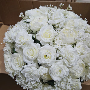 White 50 cm bouquet flowers for wedding event decorations by Sona Casa