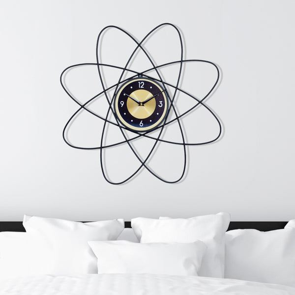 Minimalist Luxury Large Black and Yellow Metal Star Wall Clock, 60 cm Silent Non-Ticking